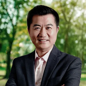Jonathan Wang, 博士，工商管理硕士
